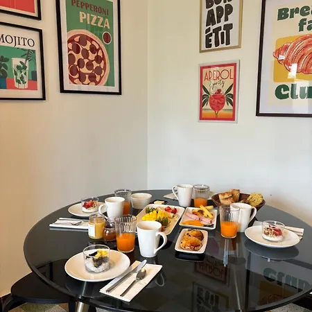Calme Et Lumineux, Cour Extérieure, Repas Maison Possibles - Proche Gare Et Centre Nimes