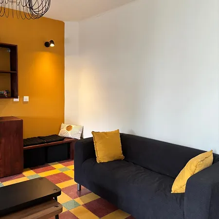 شقة Appartement Calme Et Lumineux, Cour Exterieure, Petits Dejeuners Sur Demande - Proche Gare Et Centre *