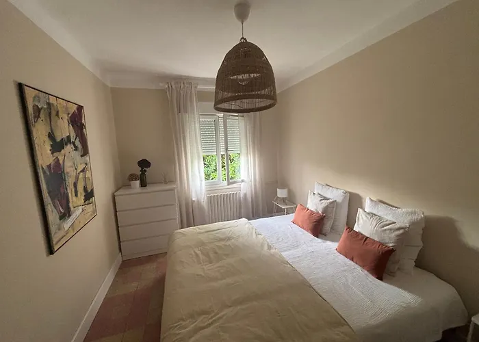 Apartamento Calme Et Lumineux, Cour Extérieure, Repas Maison Possibles - Proche Gare Et Centre