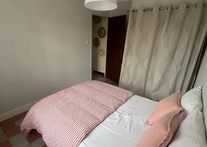 Calme Et Lumineux, Cour Extérieure, Repas Maison Possibles - Proche Gare Et Centre